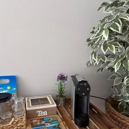 Cozy Private In Peaceful Compound Family-friendly Bicas