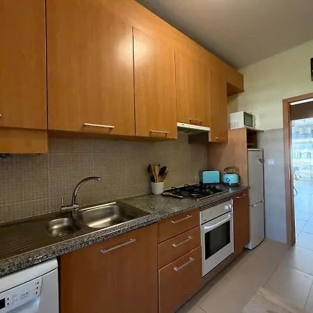 Appartamento Cozy Private In Peaceful Compound Family-friendly Bicas
